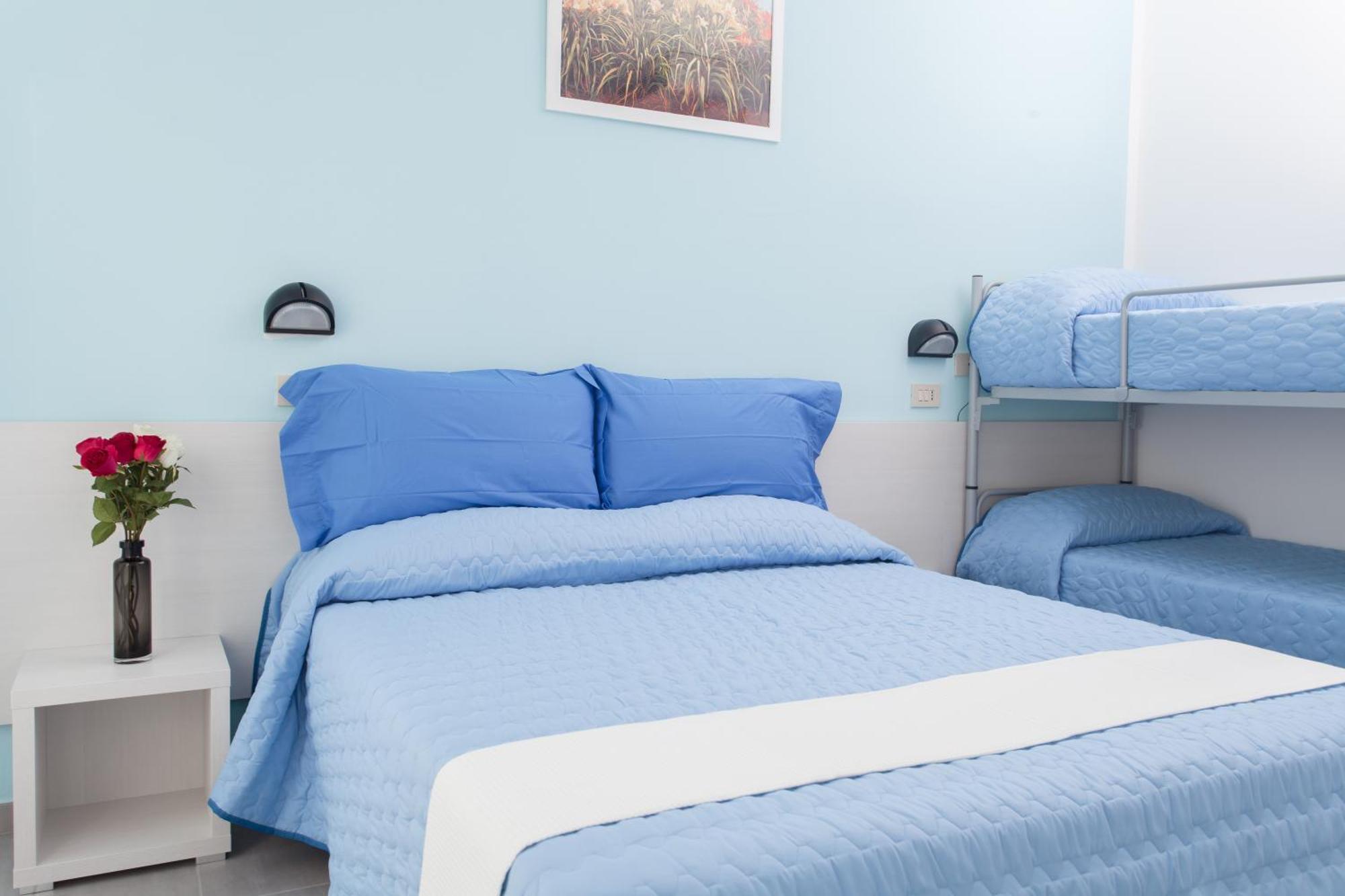 Hotel Platinum Римини Номер фото